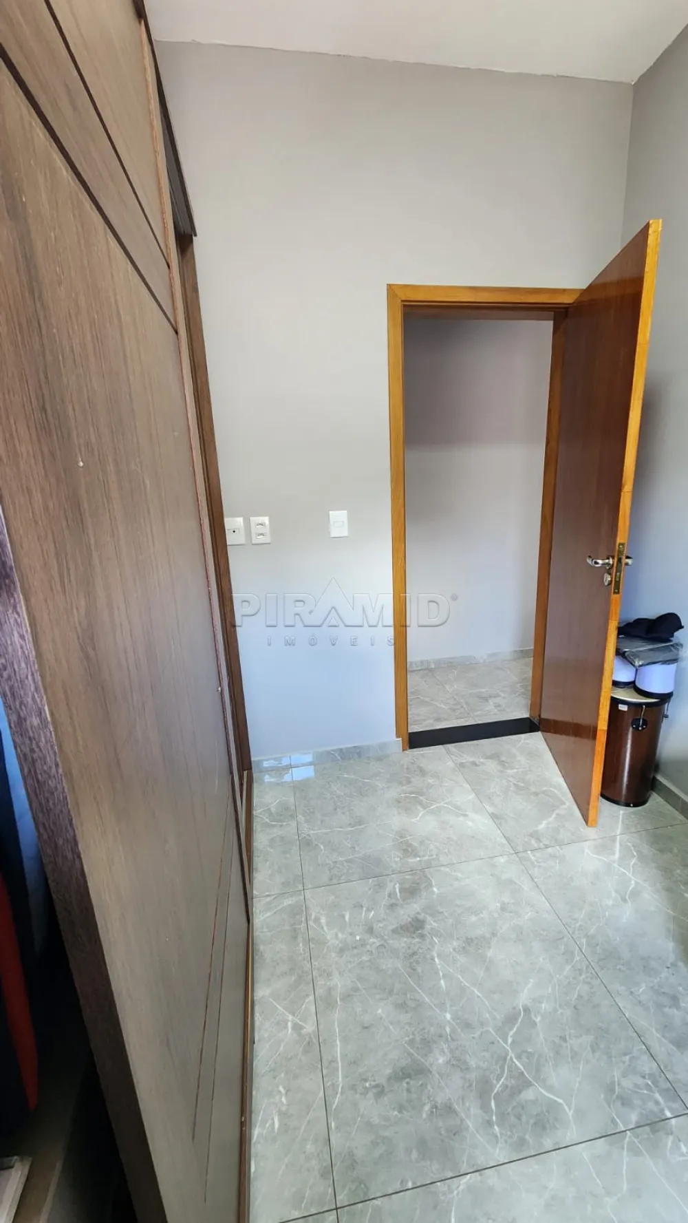 Comprar Casa / Padr&atilde;o em Ribeir&atilde;o Preto R$ 300.000,01 - Foto 7