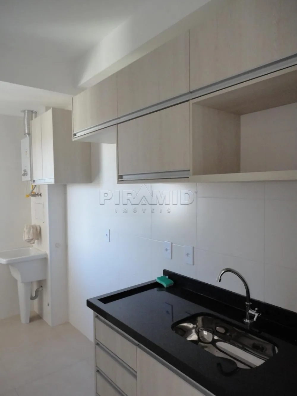 Alugar Apartamento / Padr&atilde;o em Ribeir&atilde;o Preto R$ 2.000,00 - Foto 8