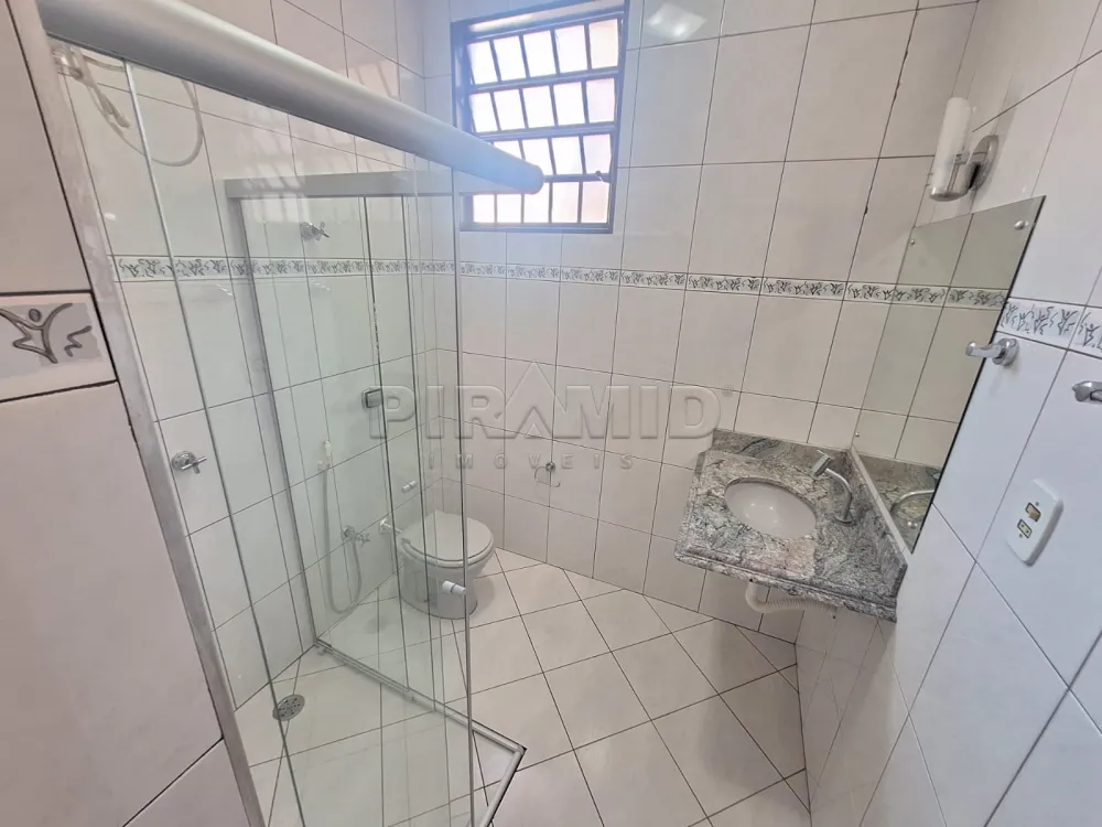Alugar Casa / Padr&atilde;o em Ribeir&atilde;o Preto R$ 2.690,00 - Foto 17