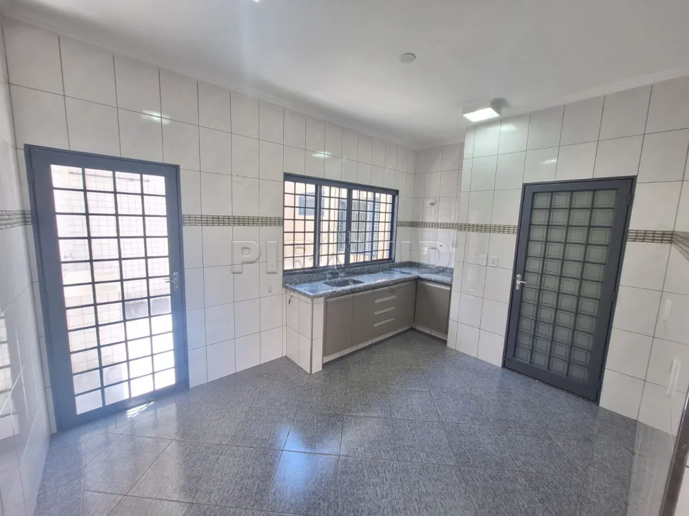 Alugar Casa / Padr&atilde;o em Ribeir&atilde;o Preto R$ 2.690,00 - Foto 25