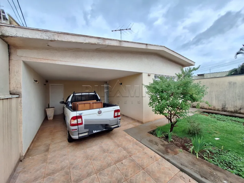 Alugar Casa / Padr&atilde;o em Ribeir&atilde;o Preto R$ 1.500,00 - Foto 1