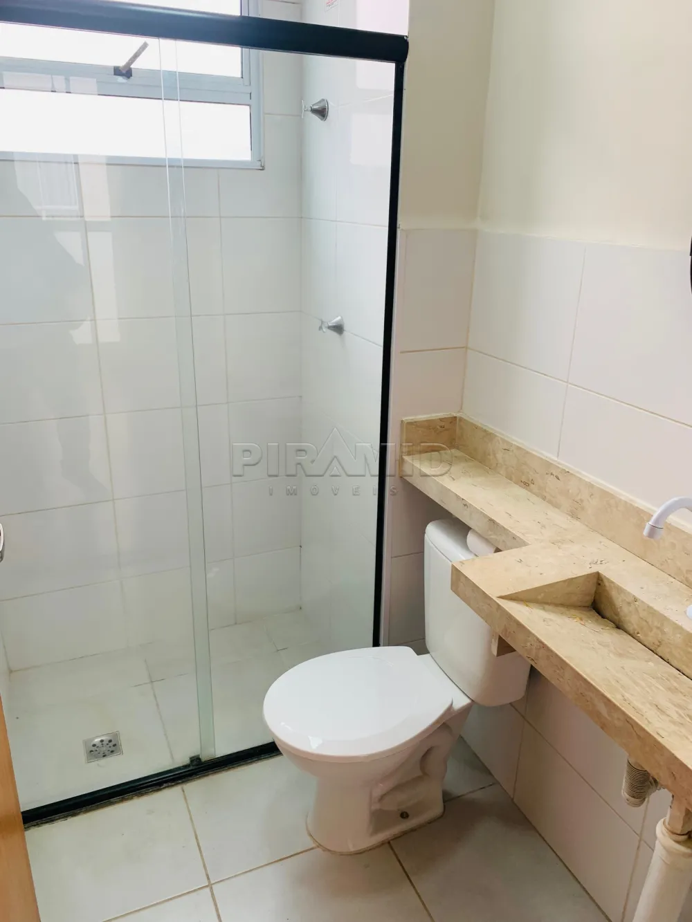 Alugar Apartamento / Padr&atilde;o em Ribeir&atilde;o Preto R$ 1.150,00 - Foto 6