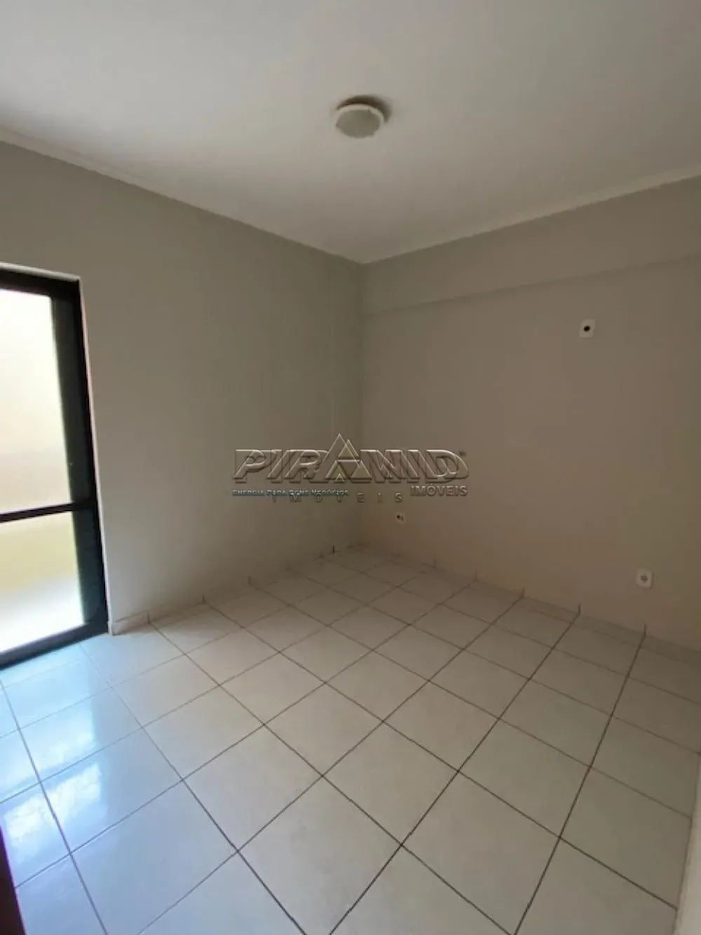Alugar Apartamento / Padr&atilde;o em Ribeir&atilde;o Preto R$ 1.550,00 - Foto 5