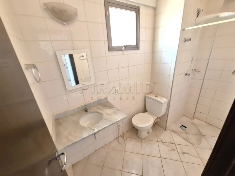 Alugar Apartamento / Padr&atilde;o em Ribeir&atilde;o Preto R$ 1.200,00 - Foto 4