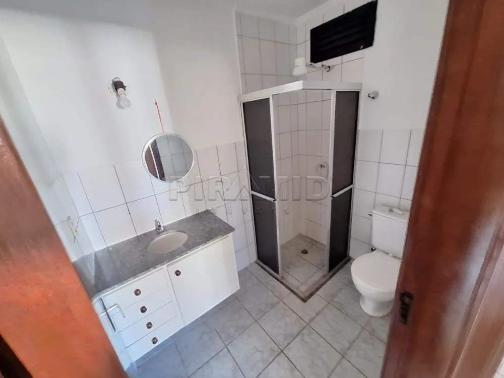 Alugar Apartamento / Padr&atilde;o em Ribeir&atilde;o Preto R$ 1.100,00 - Foto 4