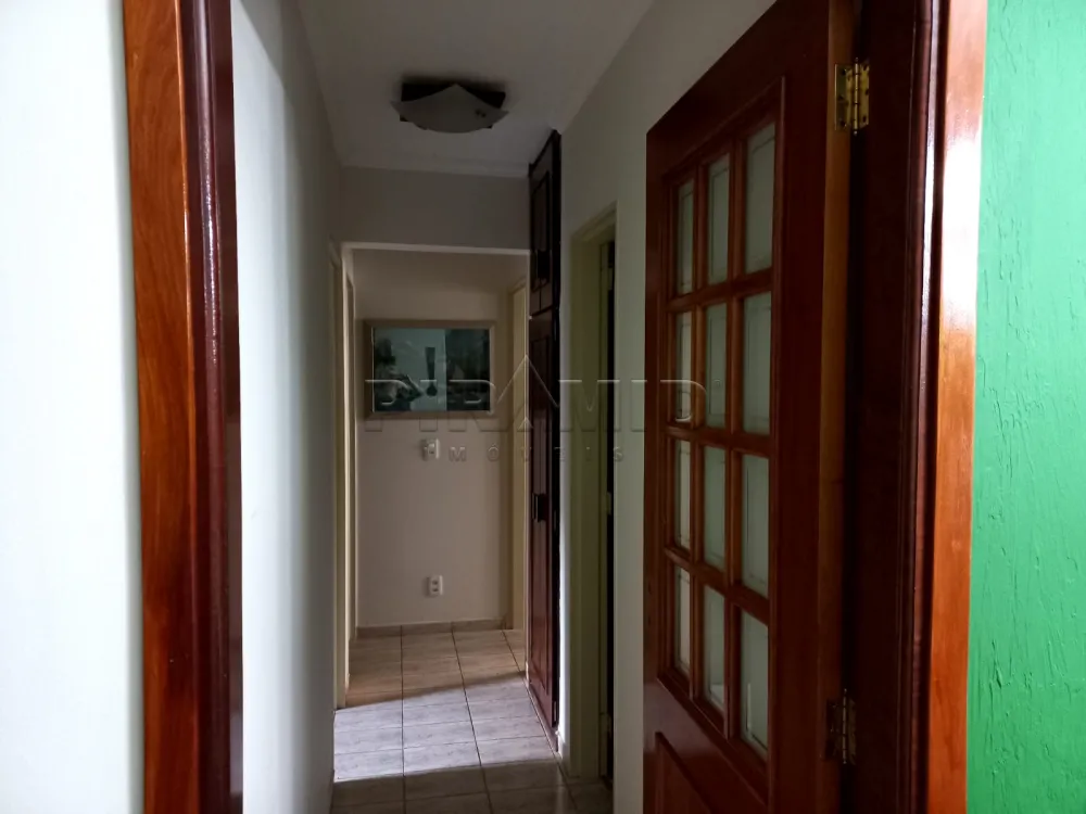 Alugar Apartamento / Padr&atilde;o em Ribeir&atilde;o Preto R$ 1.000,00 - Foto 4