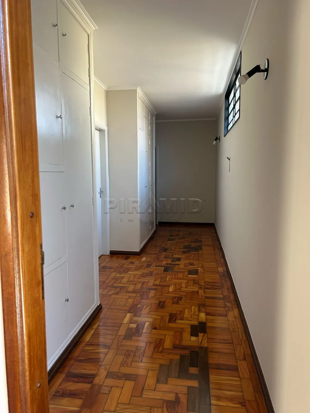 Alugar Casa / Padr&atilde;o em Ribeir&atilde;o Preto R$ 6.000,00 - Foto 5