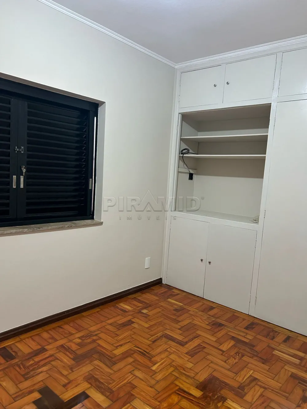 Alugar Casa / Padr&atilde;o em Ribeir&atilde;o Preto R$ 6.000,00 - Foto 7