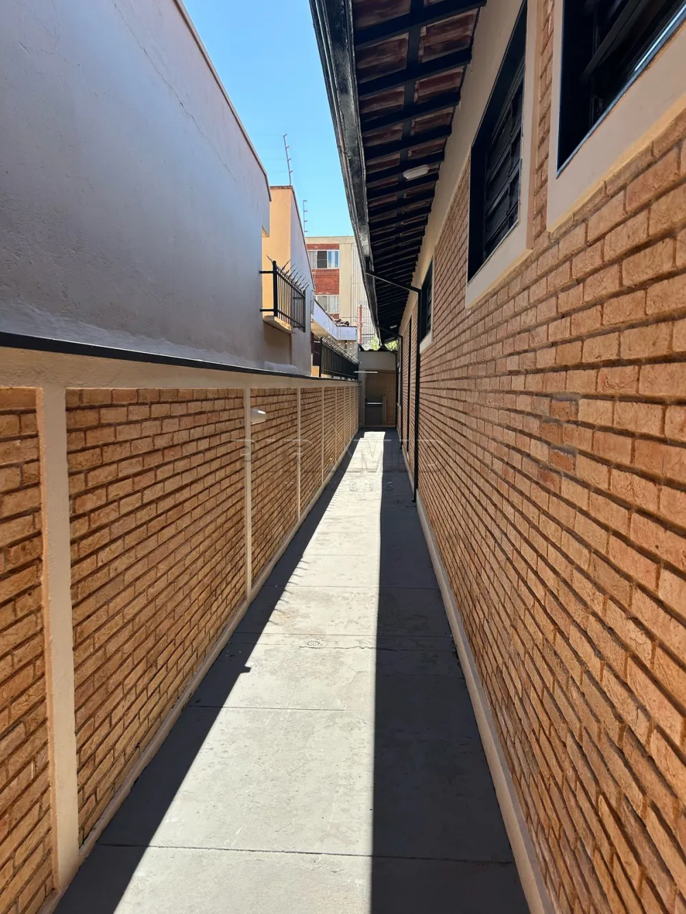 Alugar Casa / Padr&atilde;o em Ribeir&atilde;o Preto R$ 6.000,00 - Foto 23