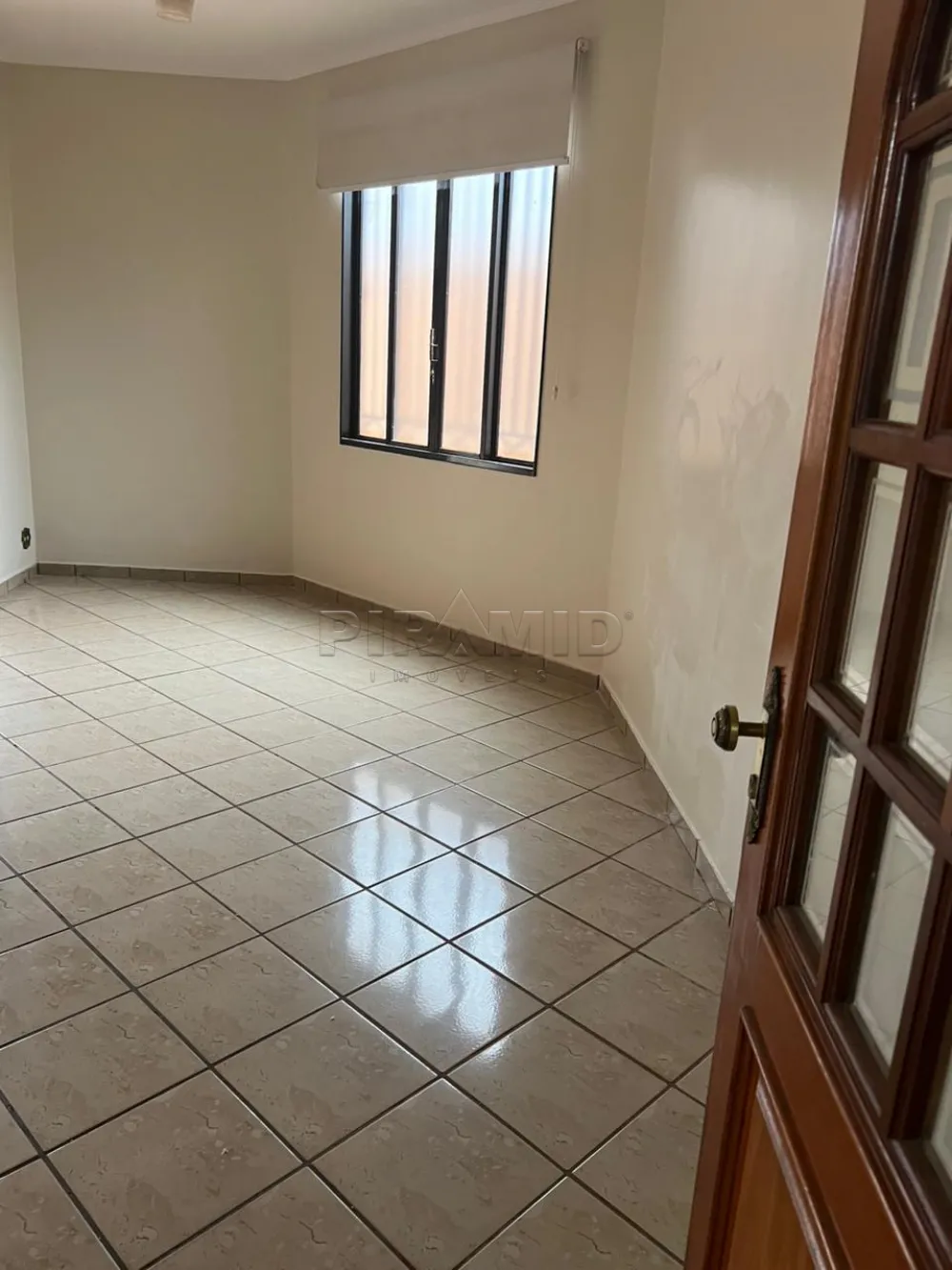 Alugar Casa / Padr&atilde;o em Ribeir&atilde;o Preto R$ 6.500,00 - Foto 12