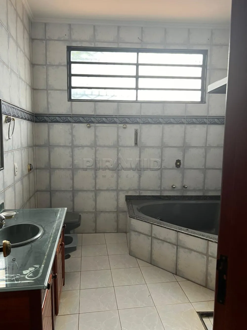 Alugar Casa / Padr&atilde;o em Ribeir&atilde;o Preto R$ 6.500,00 - Foto 31