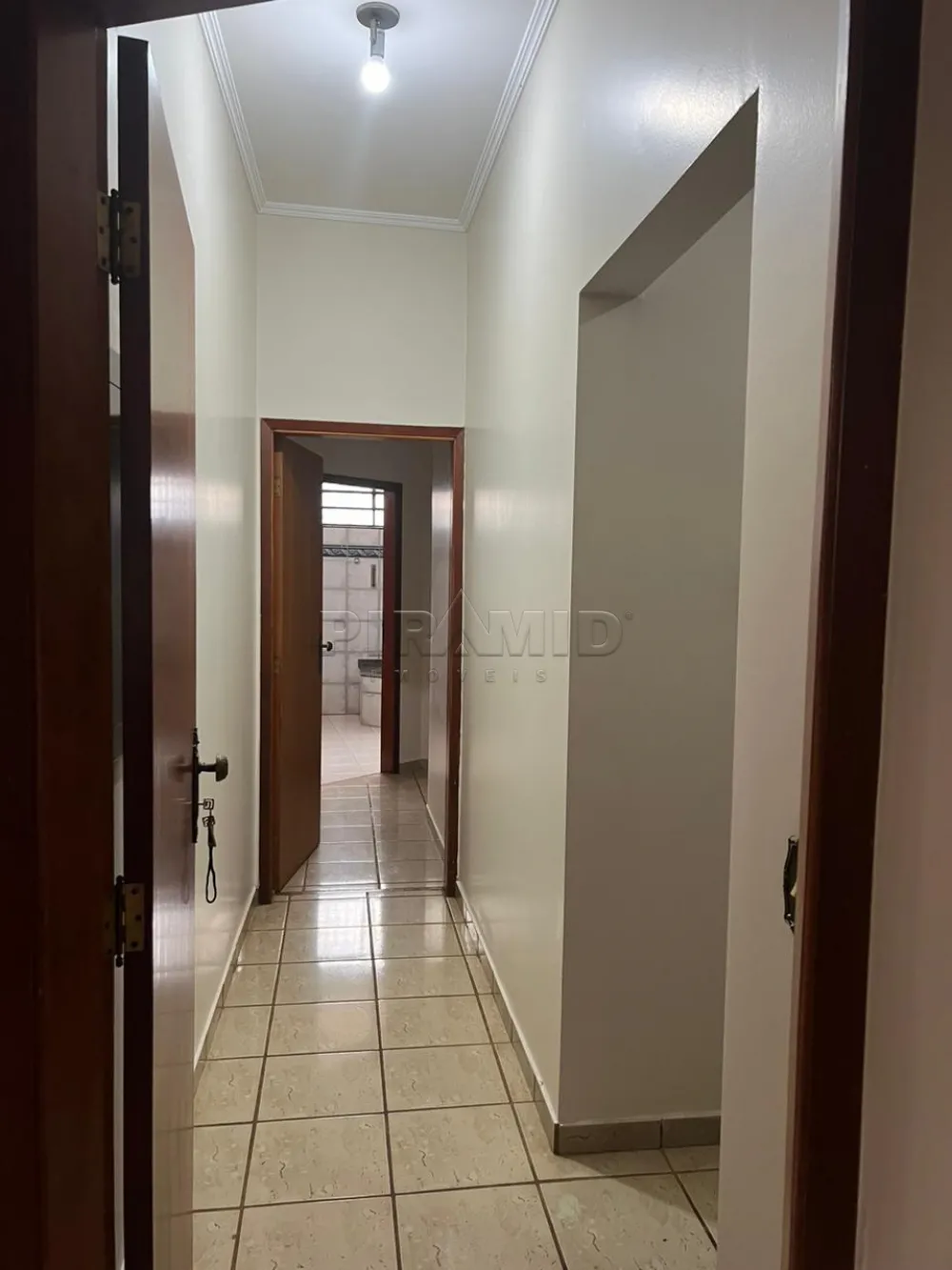 Alugar Casa / Padr&atilde;o em Ribeir&atilde;o Preto R$ 6.500,00 - Foto 20
