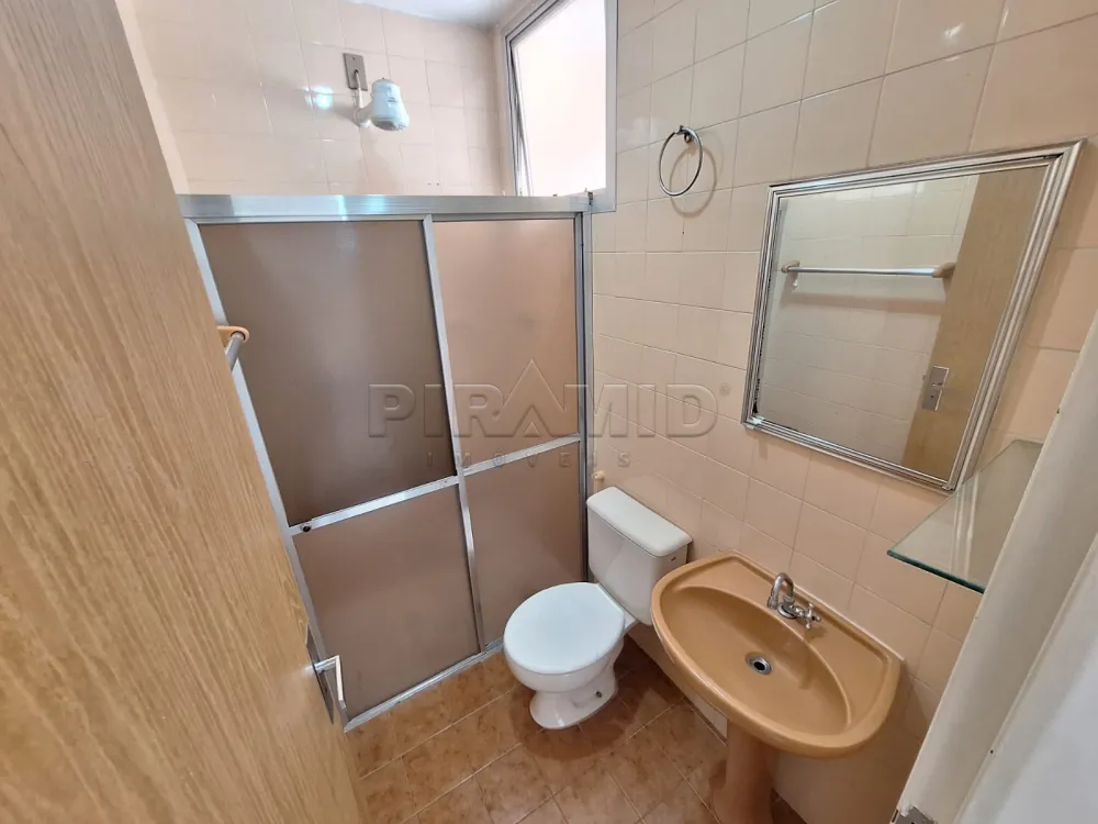 Alugar Apartamento / Padr&atilde;o em Ribeir&atilde;o Preto R$ 600,00 - Foto 4