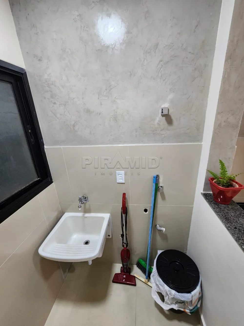 Alugar Apartamento / Padr&atilde;o em Ribeir&atilde;o Preto R$ 2.200,00 - Foto 17