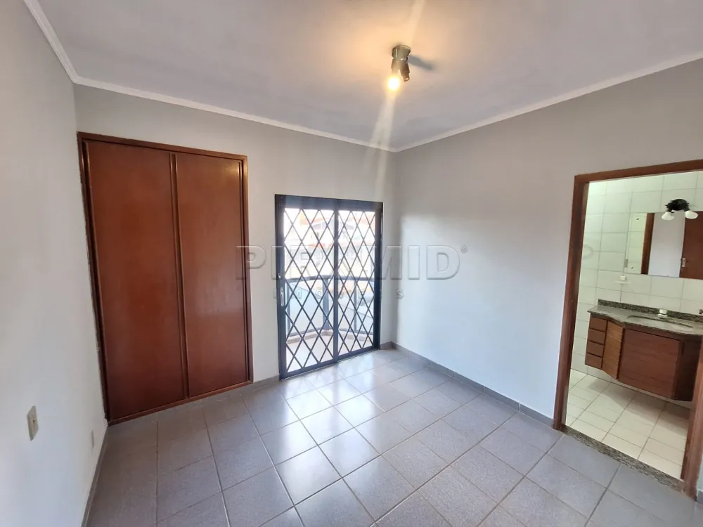 Alugar Apartamento / Padr&atilde;o em Ribeir&atilde;o Preto R$ 1.150,00 - Foto 3