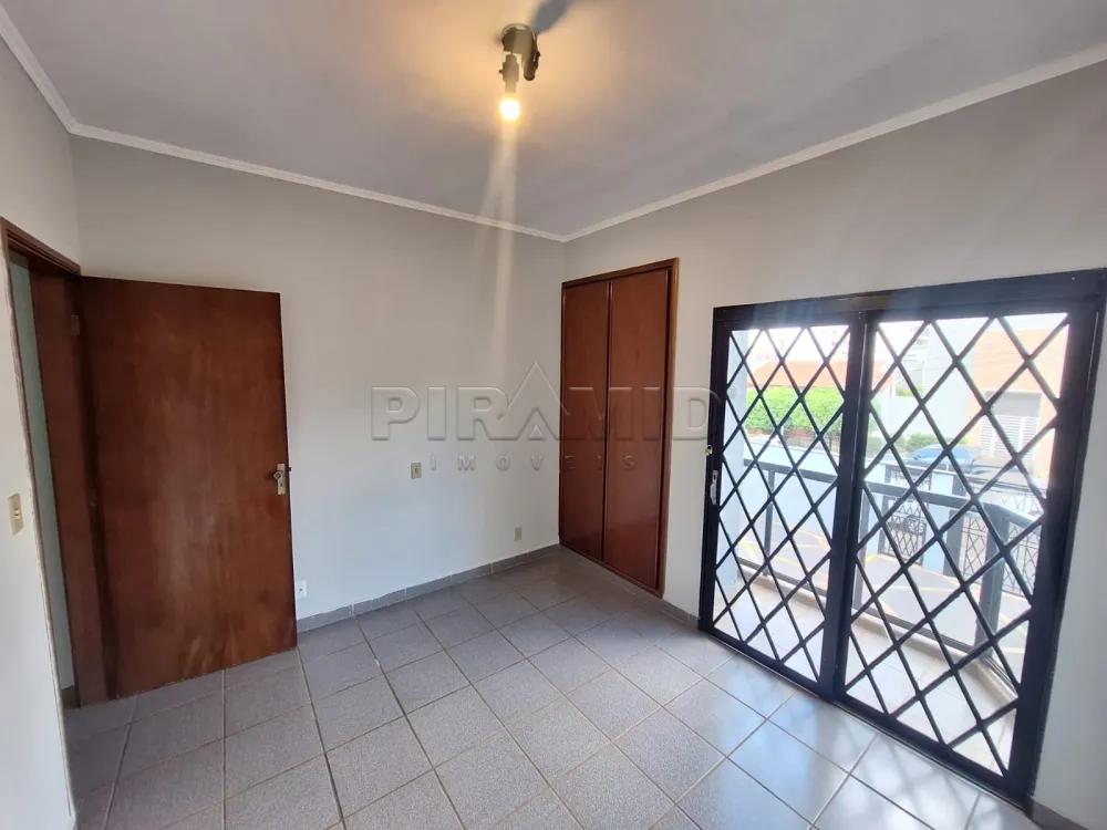 Alugar Apartamento / Padr&atilde;o em Ribeir&atilde;o Preto R$ 1.150,00 - Foto 4