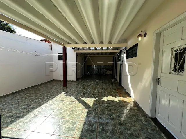 Alugar Casa / Padr&atilde;o em Ribeir&atilde;o Preto R$ 1.490,00 - Foto 1