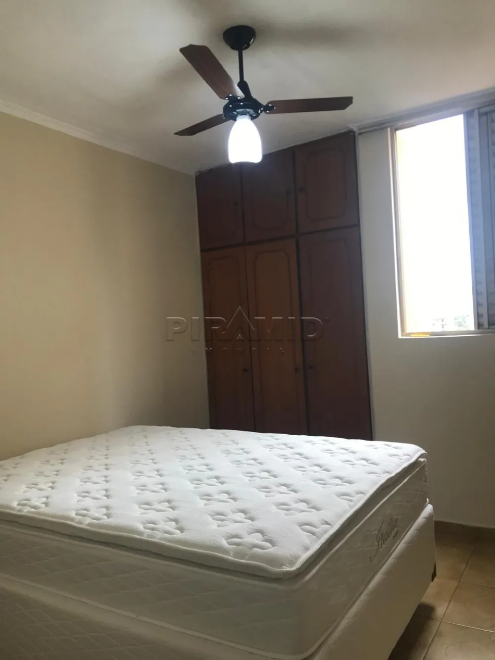 Alugar Apartamento / Padr&atilde;o em Ribeir&atilde;o Preto R$ 1.650,00 - Foto 7