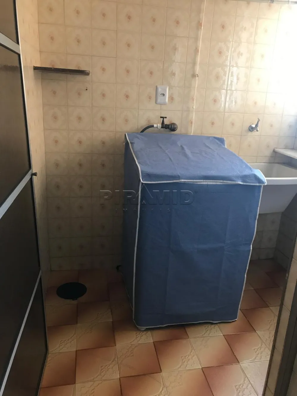 Alugar Apartamento / Padr&atilde;o em Ribeir&atilde;o Preto R$ 1.650,00 - Foto 24