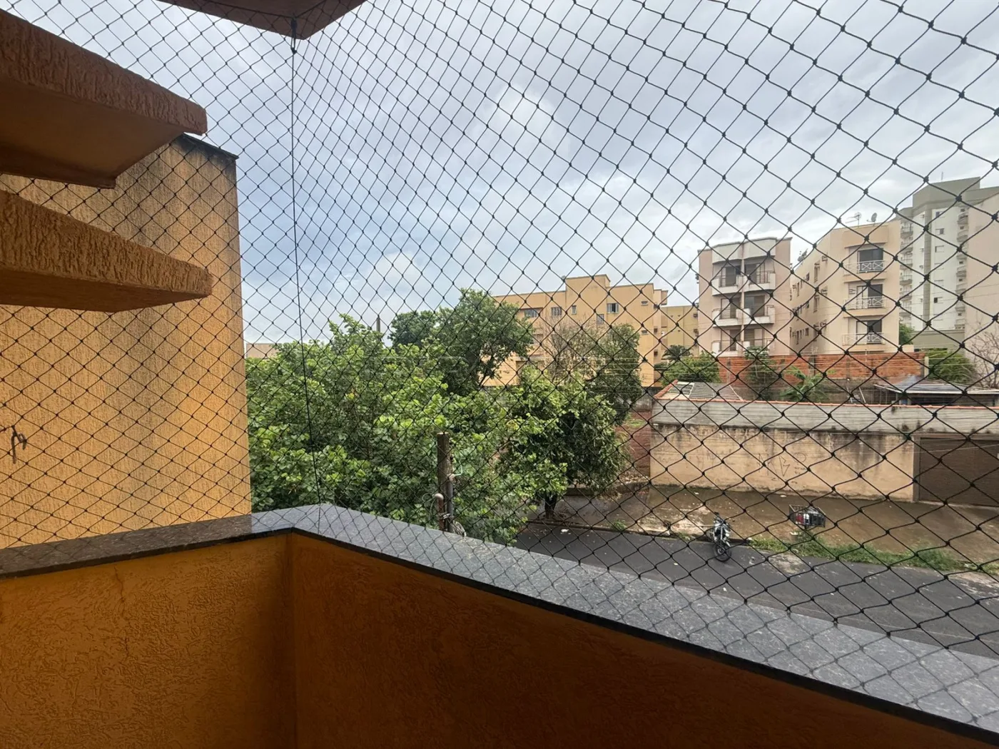 Alugar Apartamento / Padr&atilde;o em Ribeir&atilde;o Preto R$ 1.200,00 - Foto 7