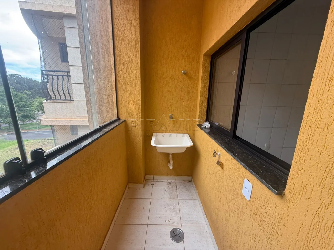 Alugar Apartamento / Padr&atilde;o em Ribeir&atilde;o Preto R$ 1.200,00 - Foto 15