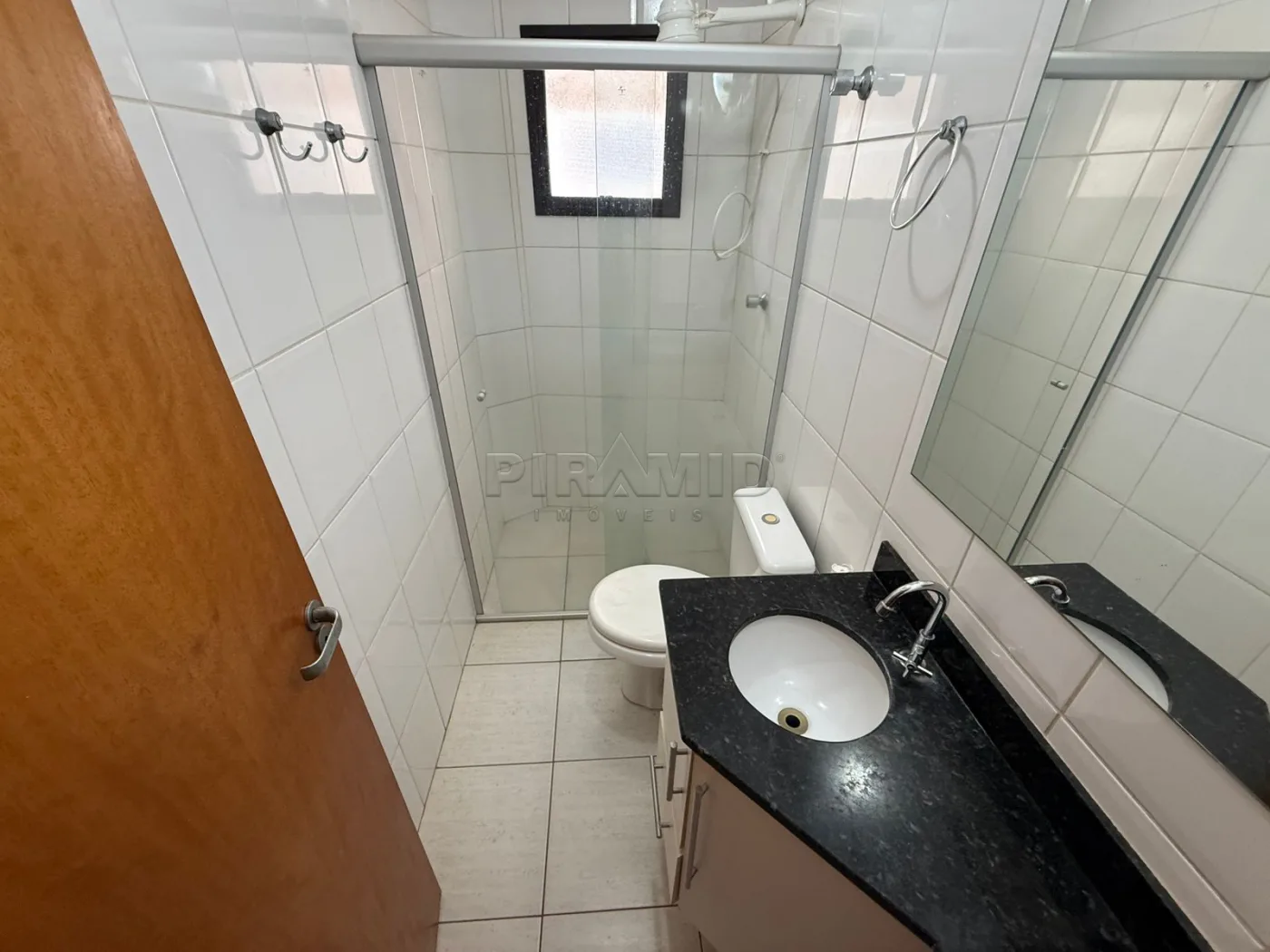 Alugar Apartamento / Padr&atilde;o em Ribeir&atilde;o Preto R$ 1.200,00 - Foto 11