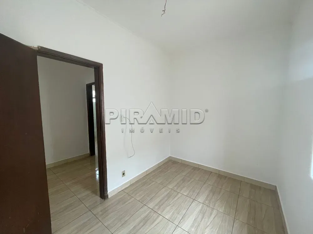 Alugar Casa / Padr&atilde;o em Ribeir&atilde;o Preto R$ 2.000,00 - Foto 17