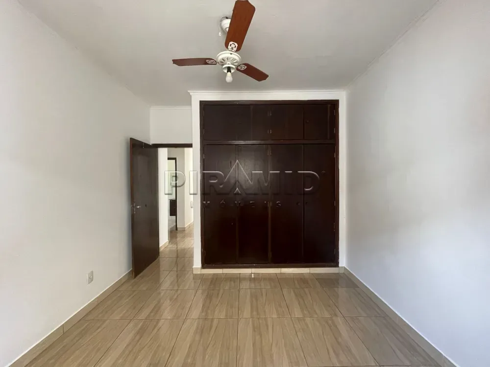Alugar Casa / Padr&atilde;o em Ribeir&atilde;o Preto R$ 2.000,00 - Foto 23