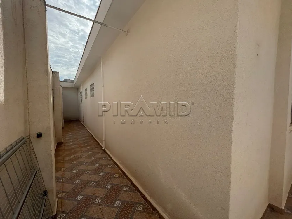 Alugar Casa / Padr&atilde;o em Ribeir&atilde;o Preto R$ 2.000,00 - Foto 37