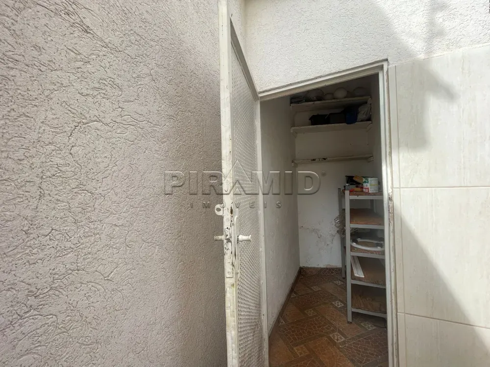 Alugar Casa / Padr&atilde;o em Ribeir&atilde;o Preto R$ 2.000,00 - Foto 47