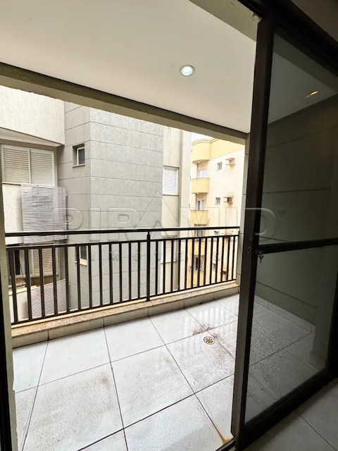 Alugar Apartamento / Padr&atilde;o em Ribeir&atilde;o Preto R$ 2.800,00 - Foto 5