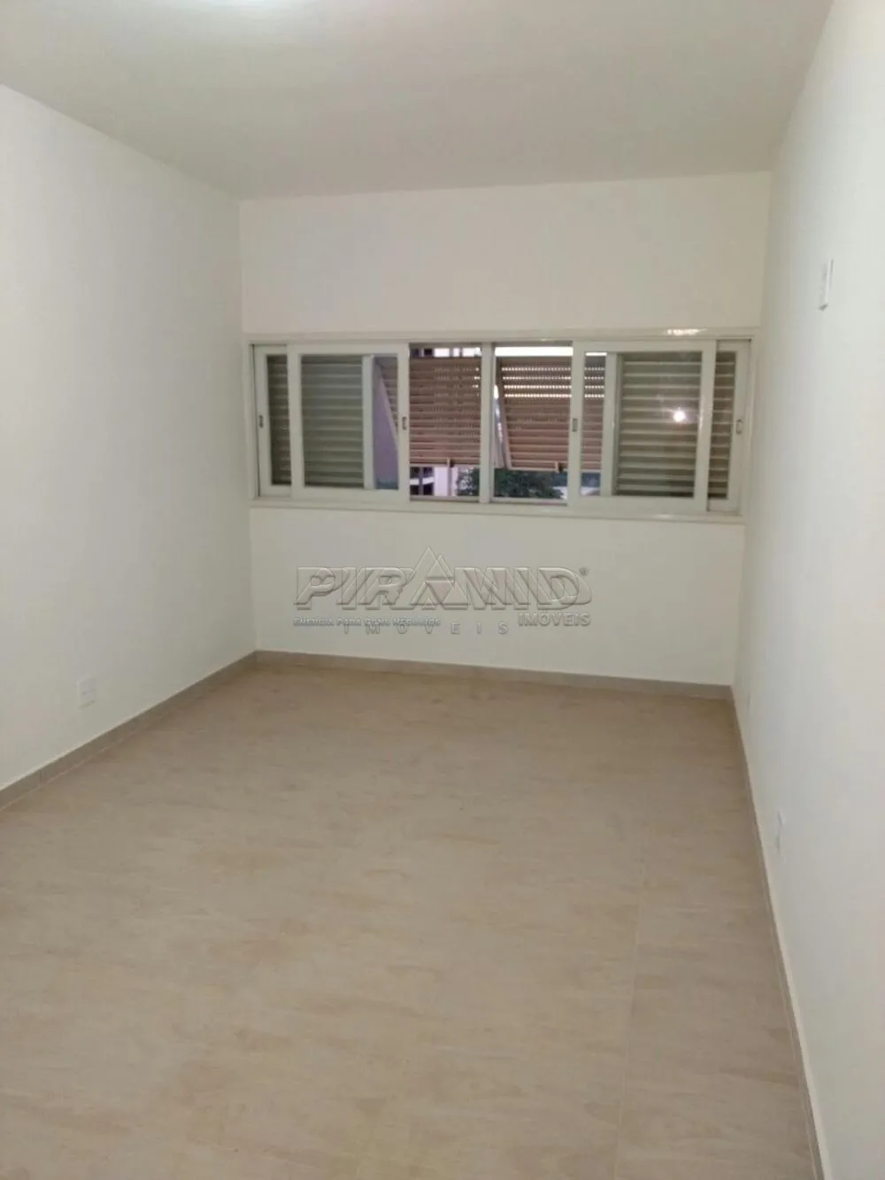 Alugar Apartamento / Padr&atilde;o em Ribeir&atilde;o Preto R$ 1.400,00 - Foto 4