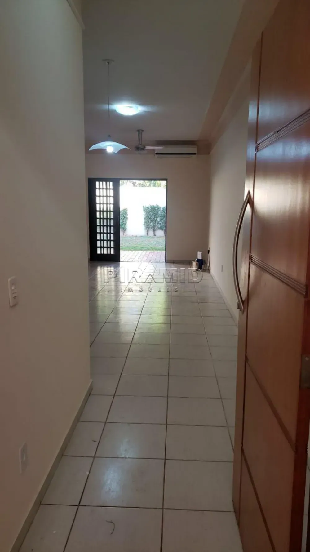Alugar Casa / Padr&atilde;o em Ribeir&atilde;o Preto R$ 2.500,00 - Foto 2