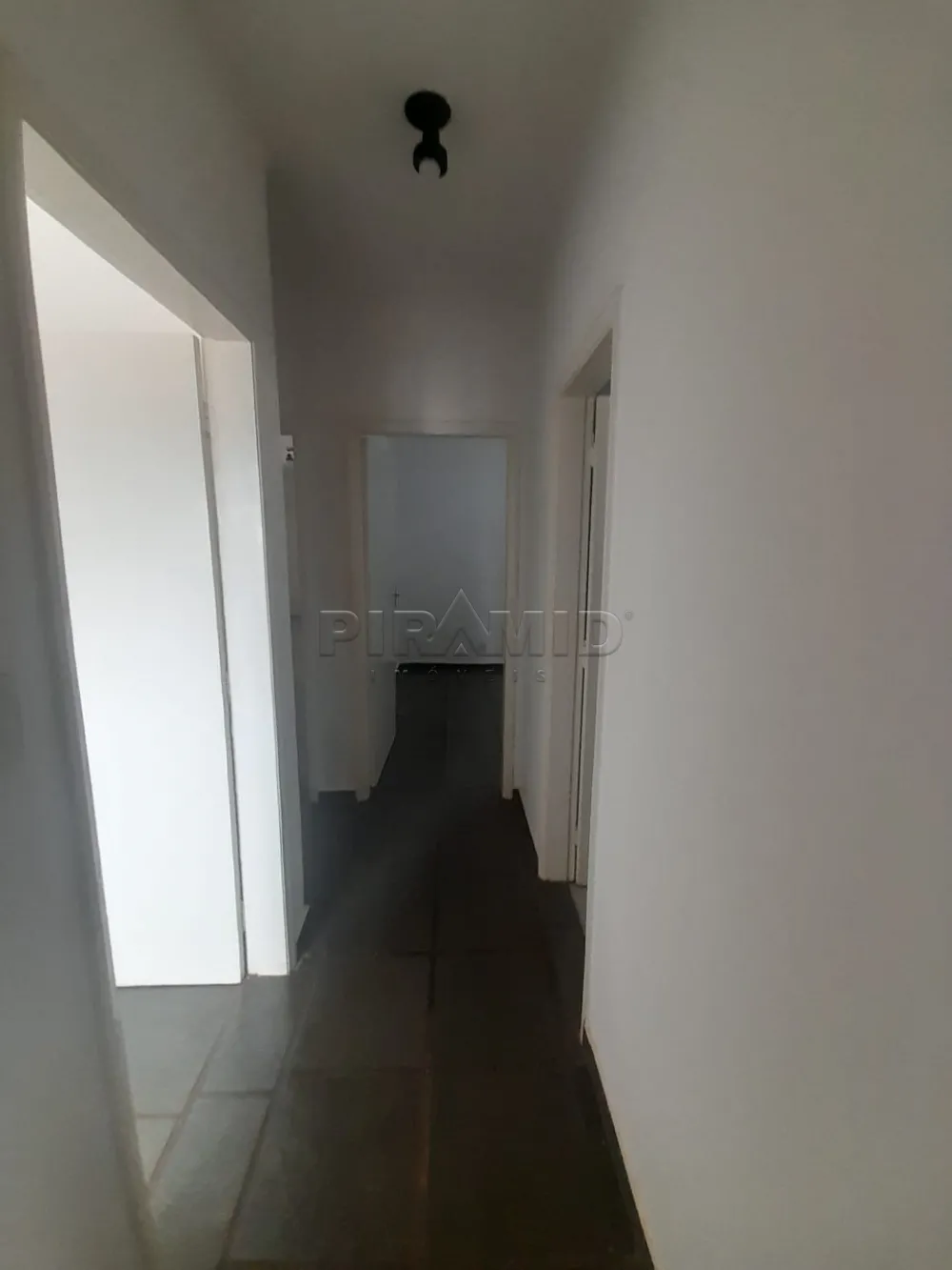 Alugar Apartamento / Padr&atilde;o em Ribeir&atilde;o Preto R$ 1.400,00 - Foto 6