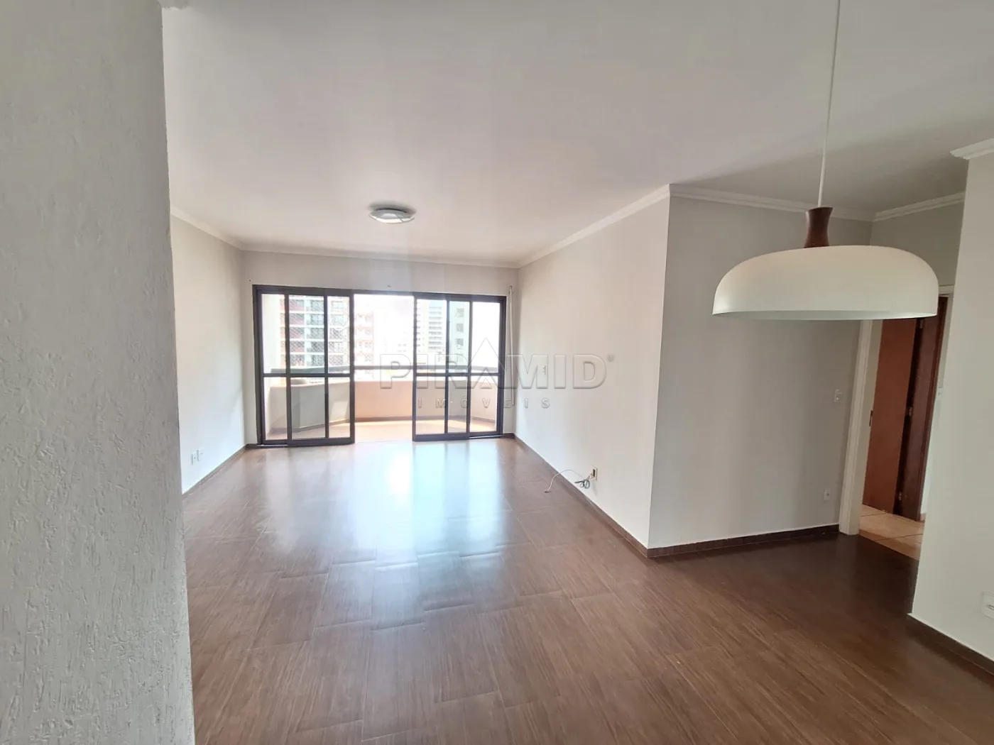 Alugar Apartamento / Padr&atilde;o em Ribeir&atilde;o Preto R$ 2.800,00 - Foto 1