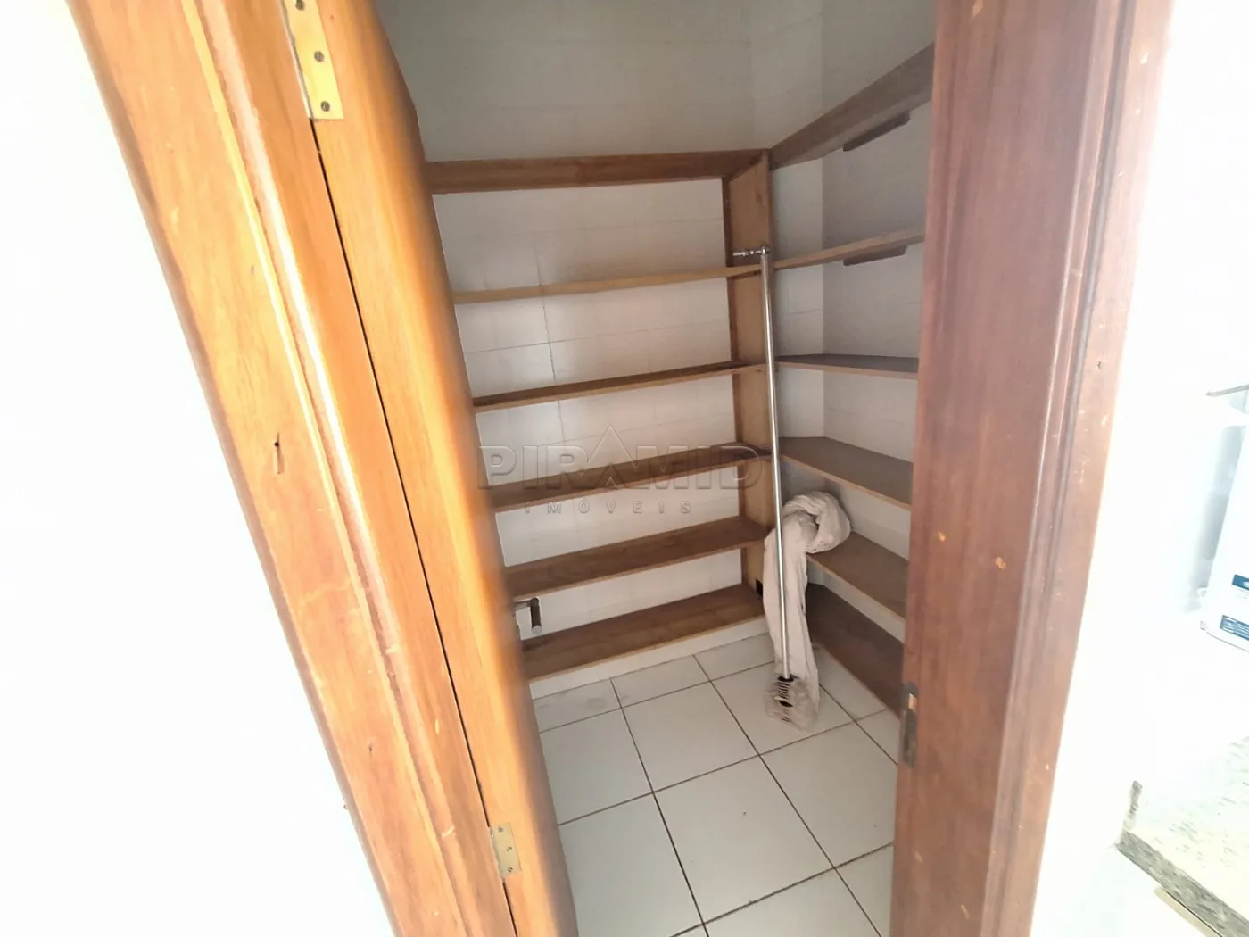 Alugar Apartamento / Padr&atilde;o em Ribeir&atilde;o Preto R$ 2.800,00 - Foto 20