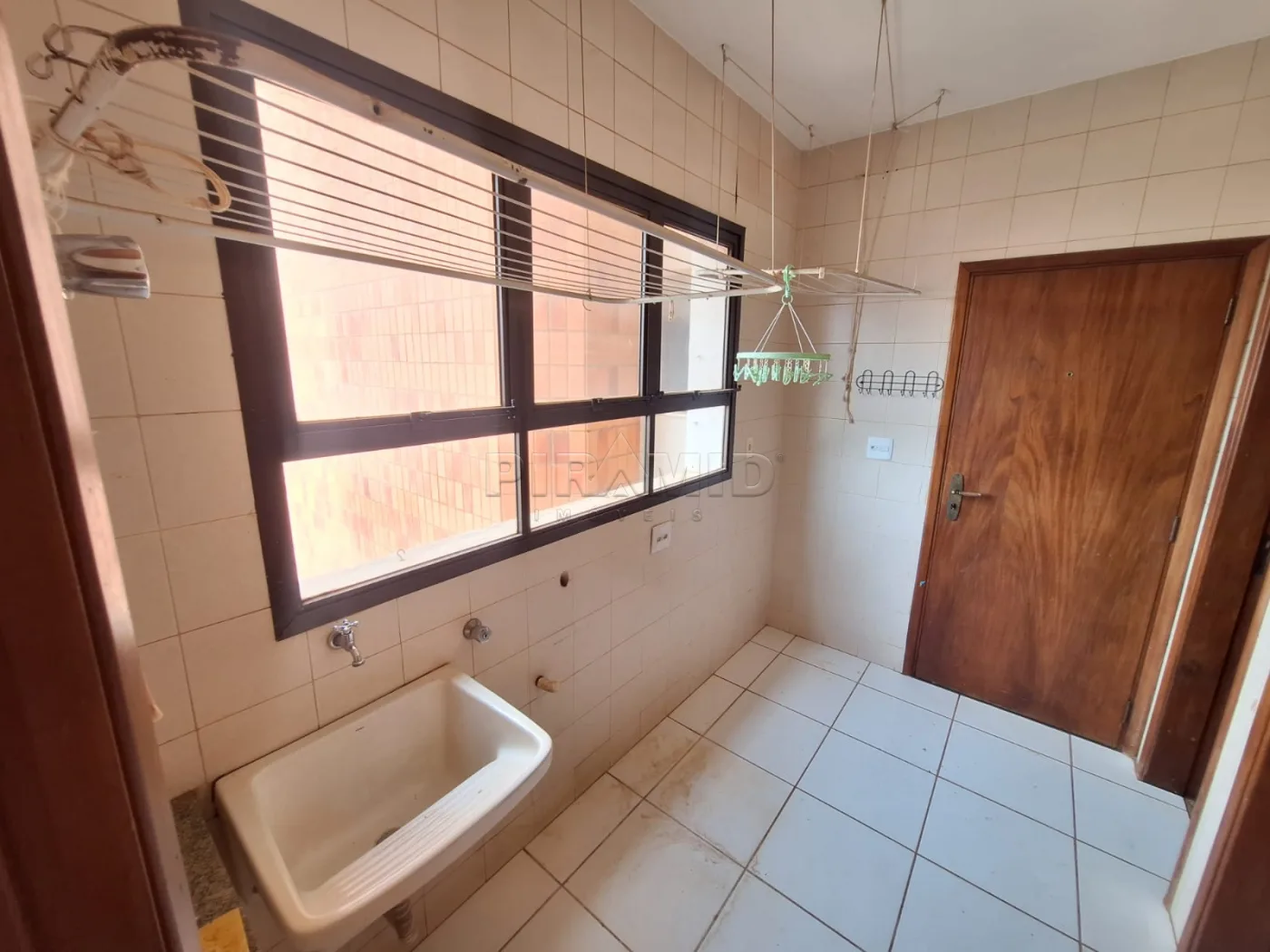Alugar Apartamento / Padr&atilde;o em Ribeir&atilde;o Preto R$ 2.800,00 - Foto 21
