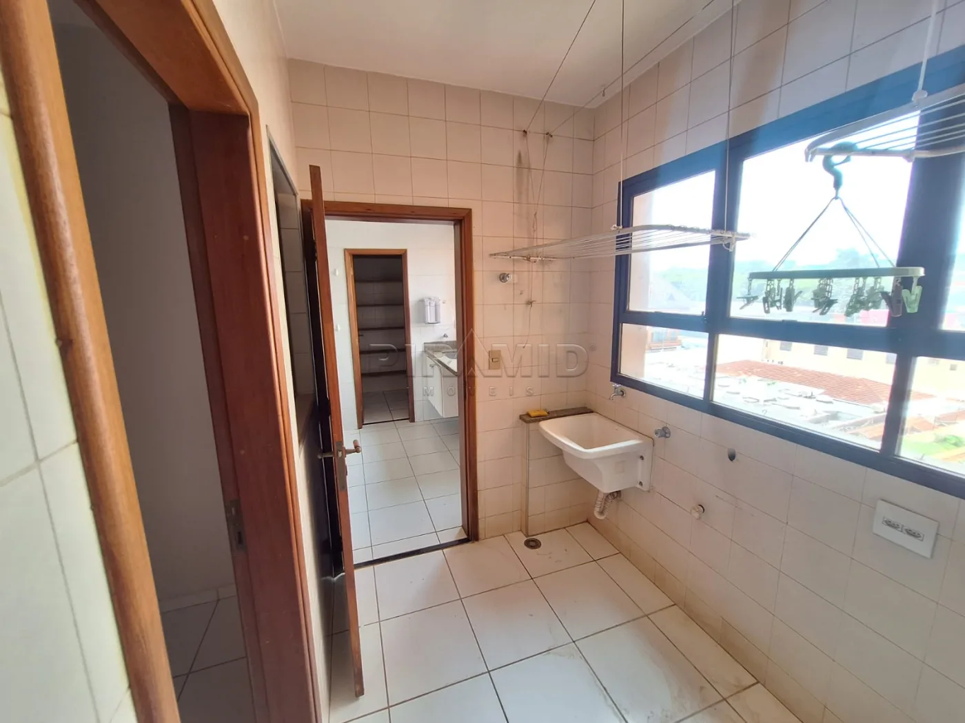 Alugar Apartamento / Padr&atilde;o em Ribeir&atilde;o Preto R$ 2.800,00 - Foto 22