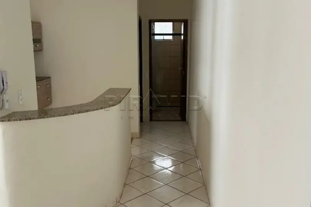 Alugar Apartamento / Padr&atilde;o em Ribeir&atilde;o Preto R$ 1.500,00 - Foto 2