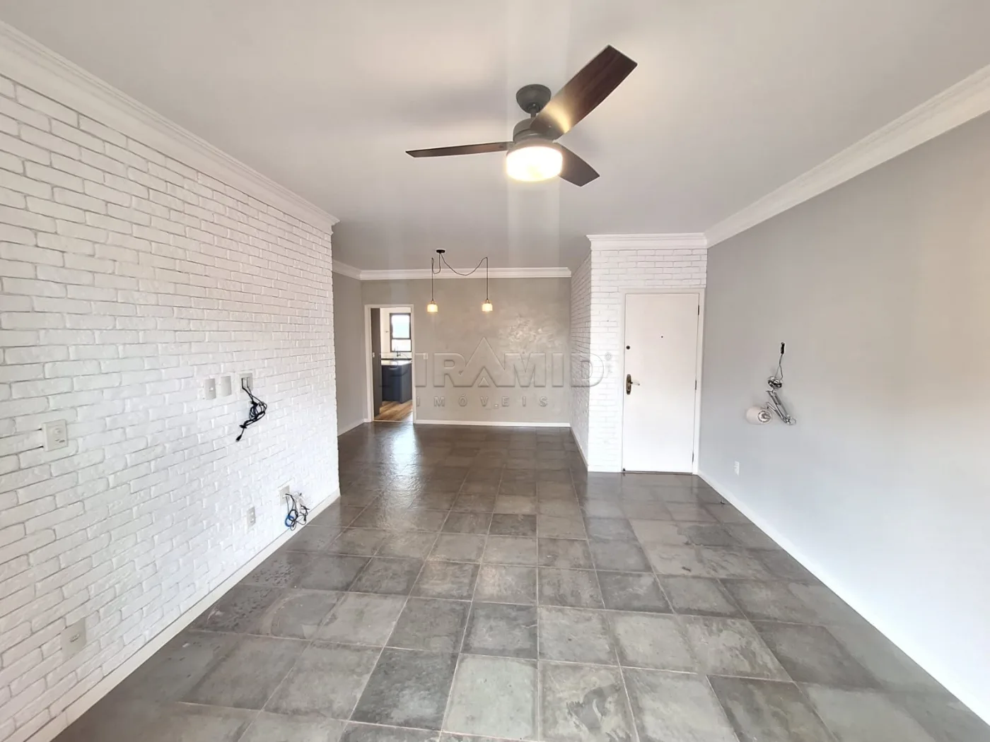 Alugar Apartamento / Padr&atilde;o em Ribeir&atilde;o Preto R$ 3.000,00 - Foto 2