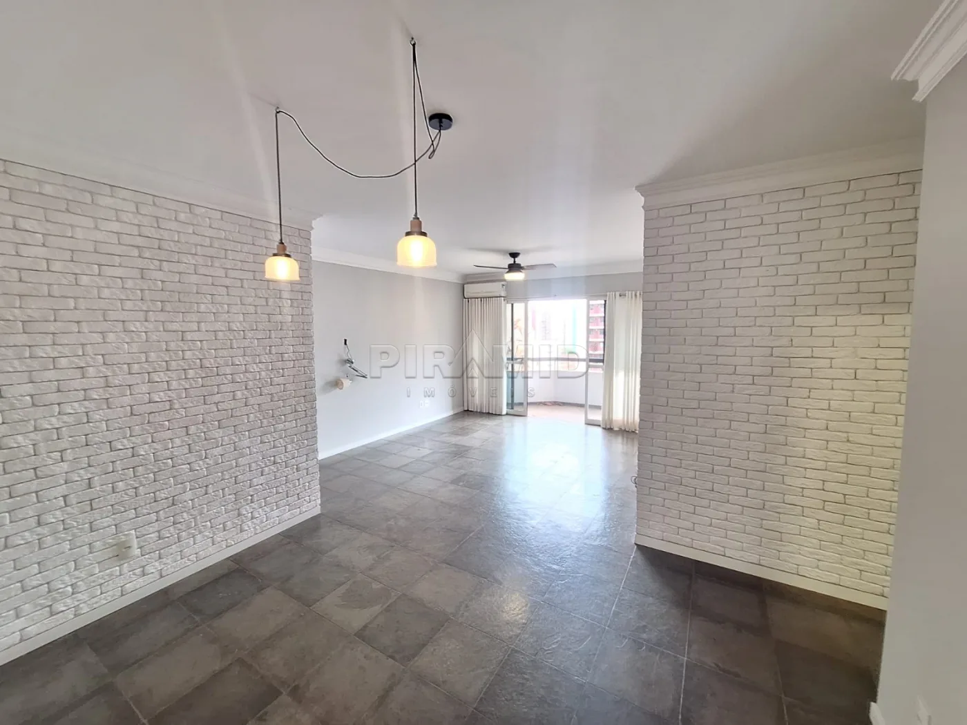 Alugar Apartamento / Padr&atilde;o em Ribeir&atilde;o Preto R$ 3.000,00 - Foto 4