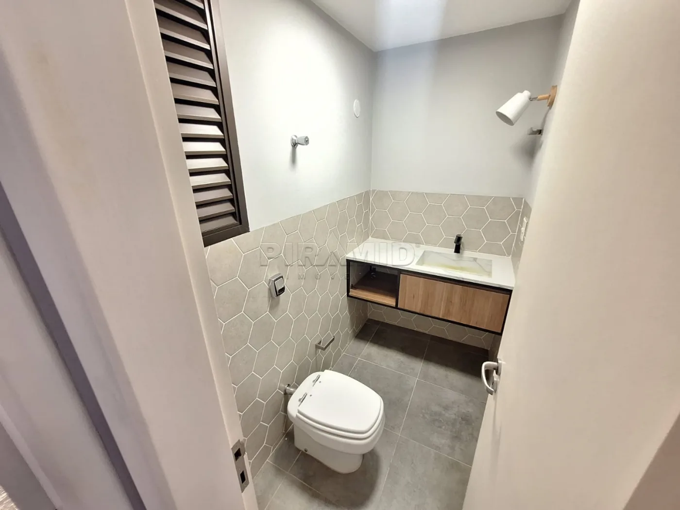 Alugar Apartamento / Padr&atilde;o em Ribeir&atilde;o Preto R$ 3.000,00 - Foto 5