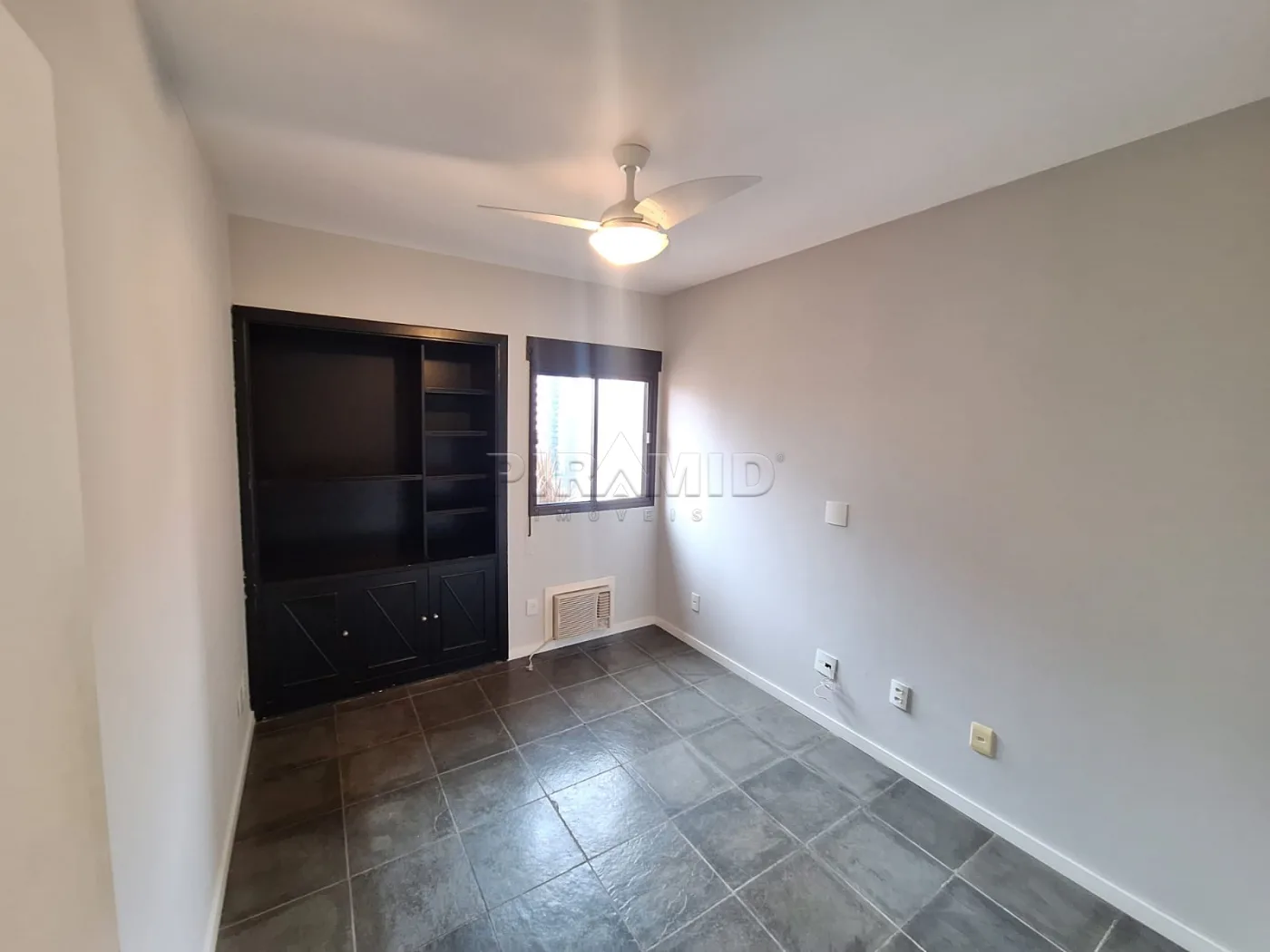 Alugar Apartamento / Padr&atilde;o em Ribeir&atilde;o Preto R$ 3.000,00 - Foto 10