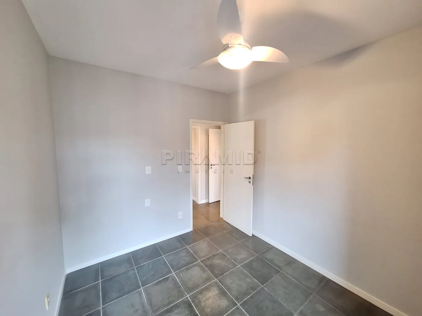 Alugar Apartamento / Padr&atilde;o em Ribeir&atilde;o Preto R$ 3.000,00 - Foto 11