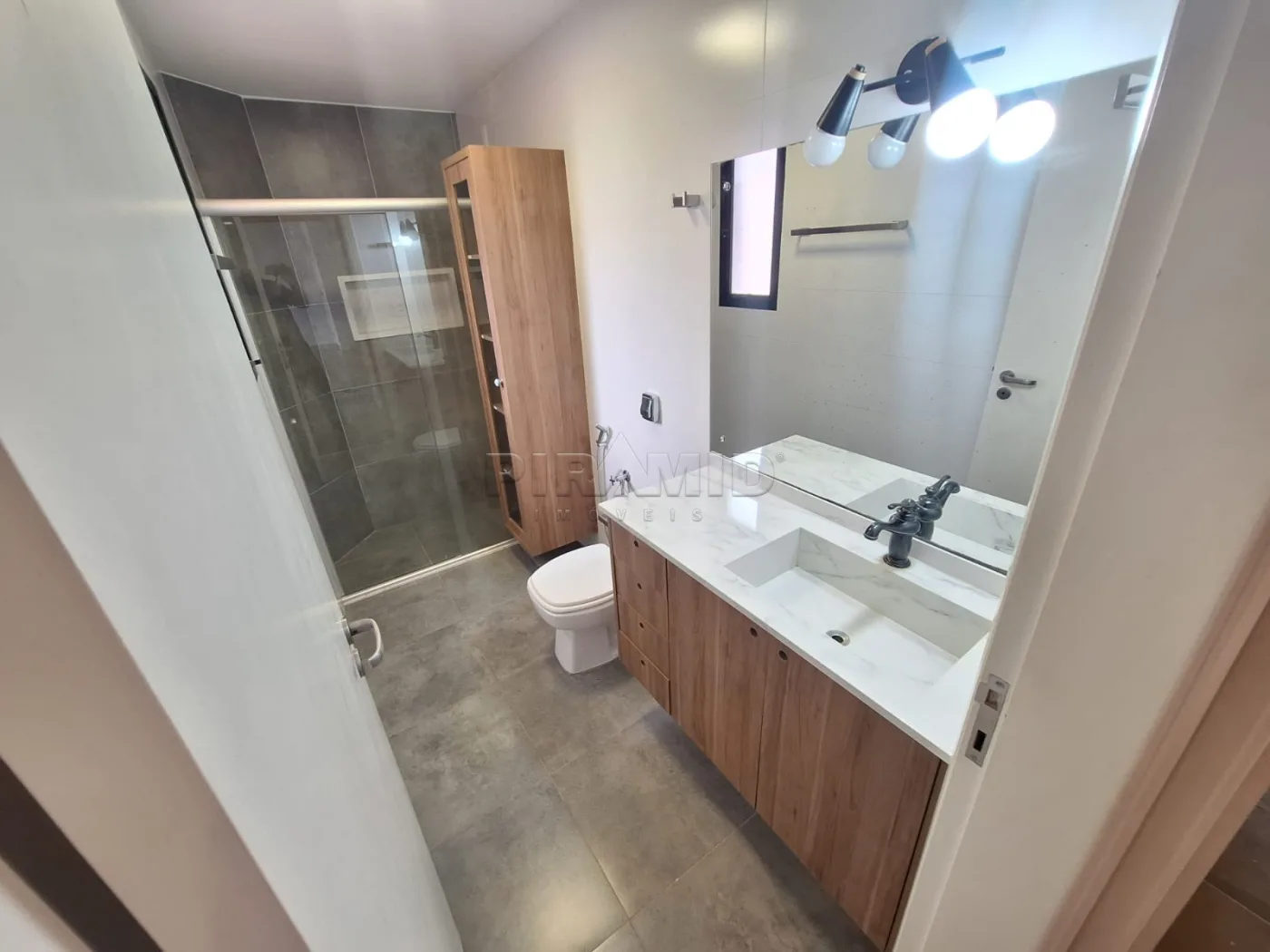 Alugar Apartamento / Padr&atilde;o em Ribeir&atilde;o Preto R$ 3.000,00 - Foto 12