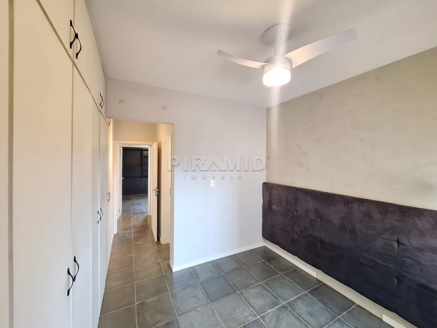 Alugar Apartamento / Padr&atilde;o em Ribeir&atilde;o Preto R$ 3.000,00 - Foto 16