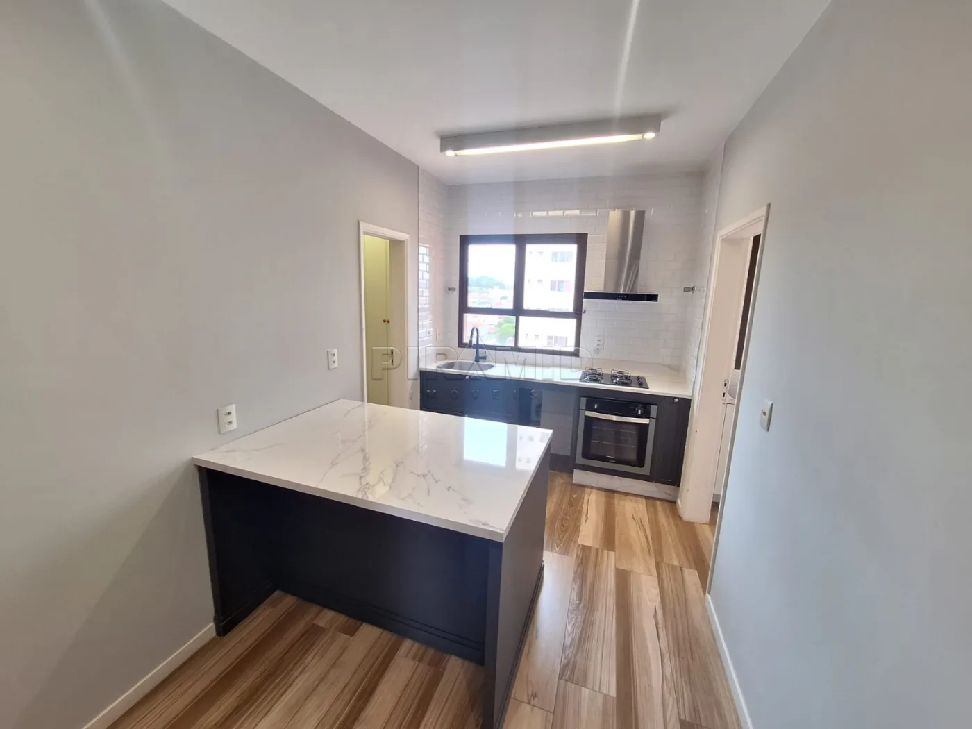 Alugar Apartamento / Padr&atilde;o em Ribeir&atilde;o Preto R$ 3.000,00 - Foto 18
