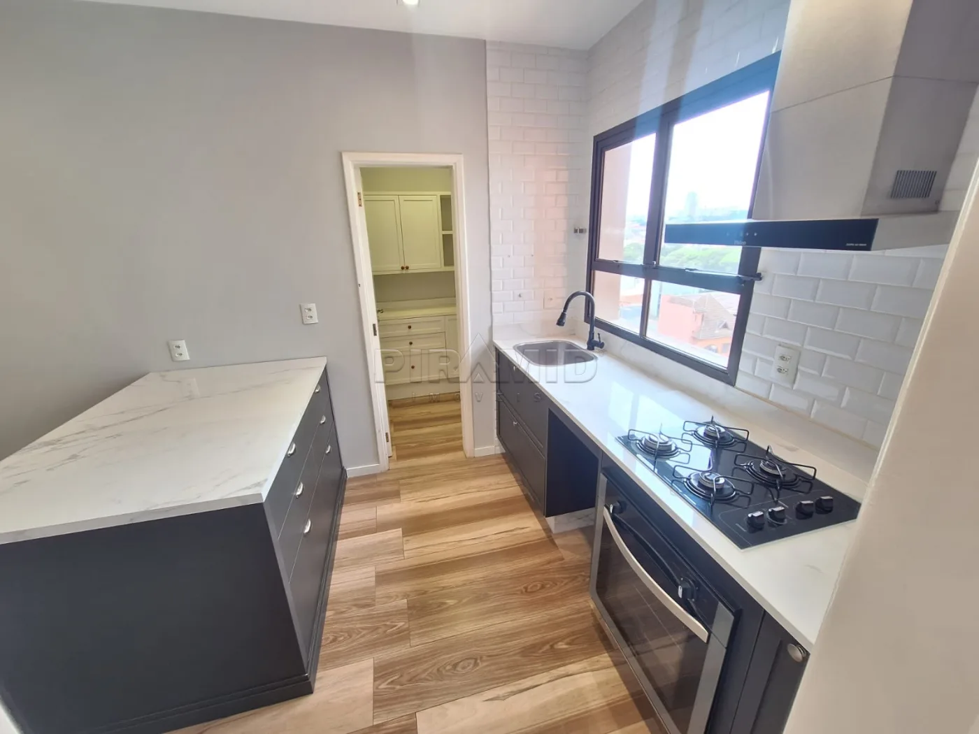 Alugar Apartamento / Padr&atilde;o em Ribeir&atilde;o Preto R$ 3.000,00 - Foto 21