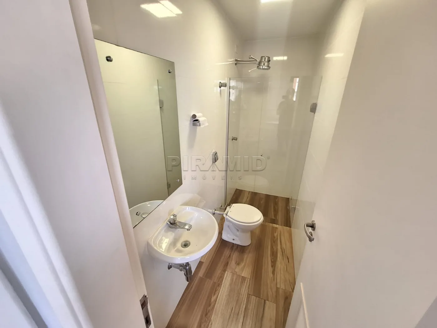 Alugar Apartamento / Padr&atilde;o em Ribeir&atilde;o Preto R$ 3.000,00 - Foto 28