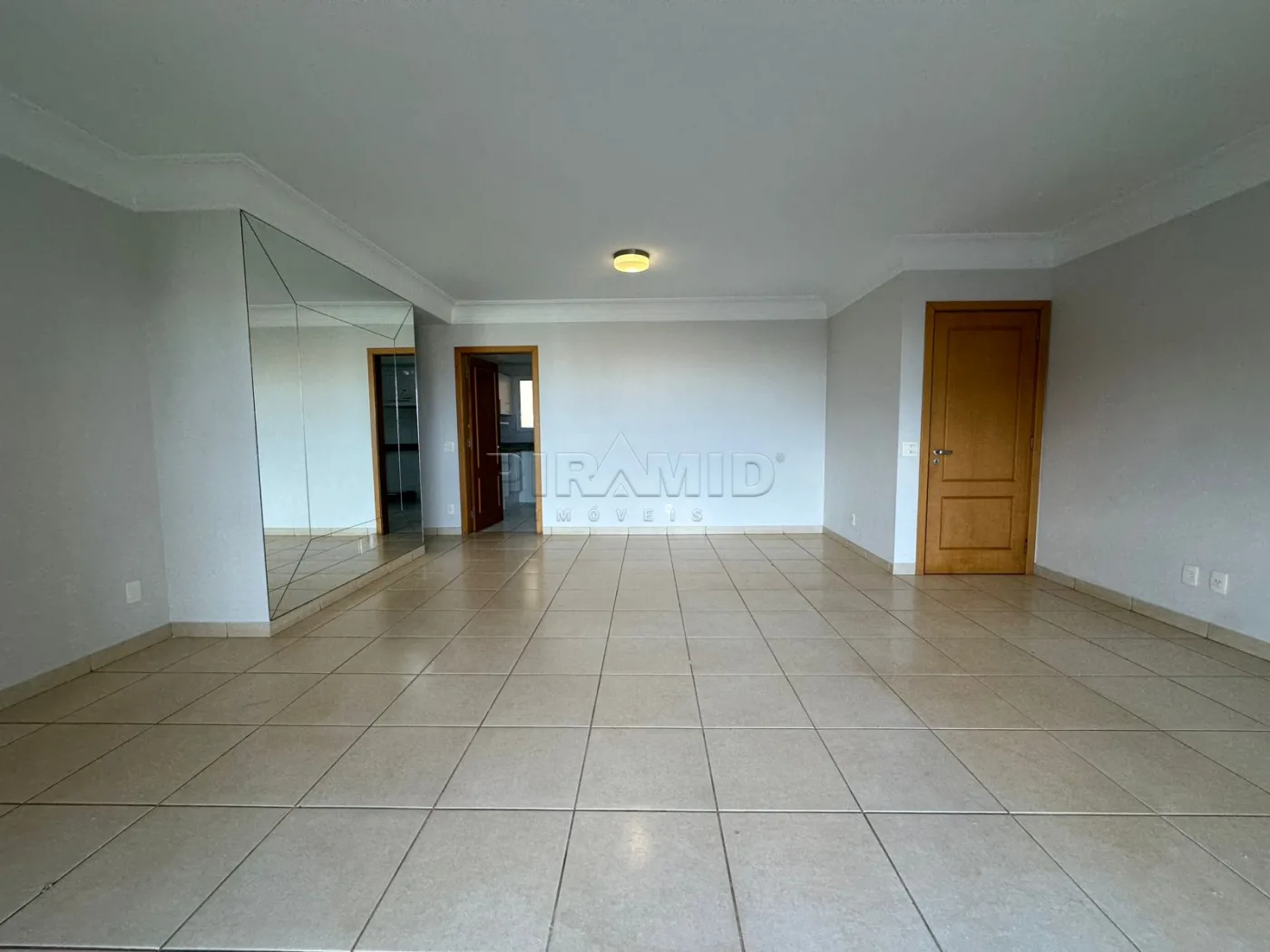 Alugar Apartamento / Padr&atilde;o em Ribeir&atilde;o Preto R$ 2.500,00 - Foto 4